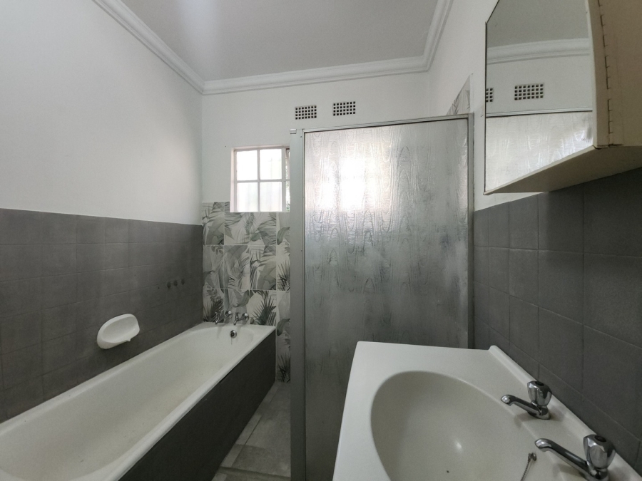 4 Bedroom Property for Sale in De Rust AH North West